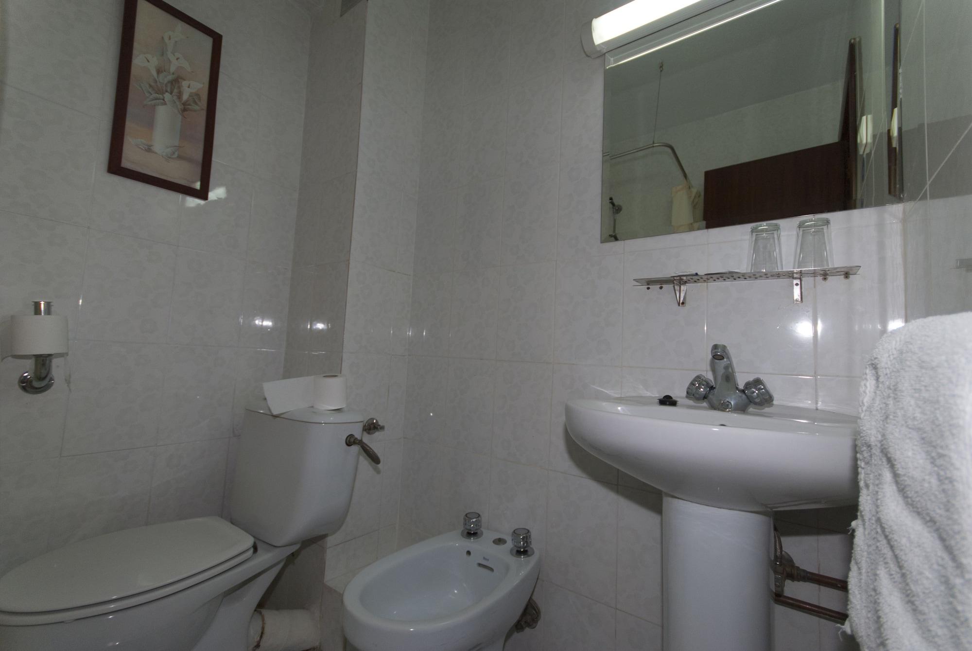 Hostal Goyma I San Fernando De Henares Exterior foto